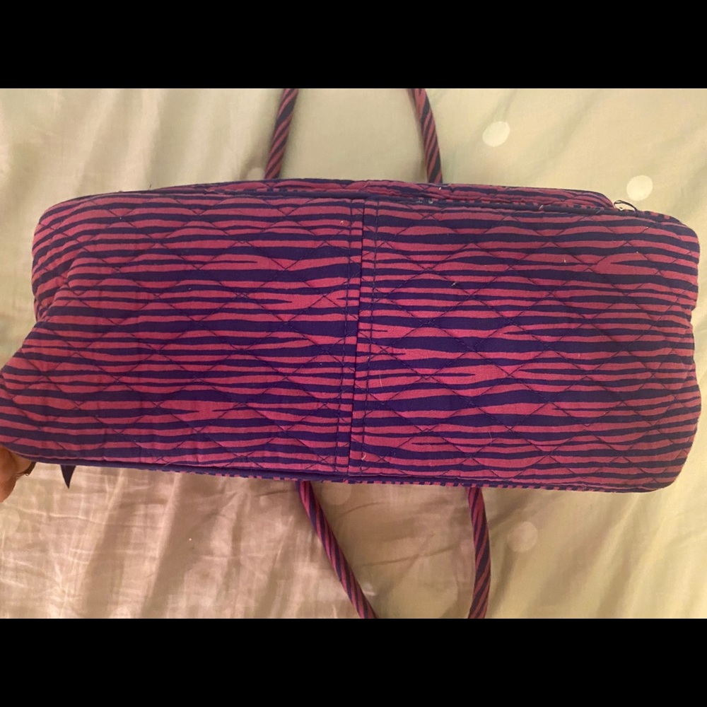 Vera Bradley turnlock satchel - Picture 4 of 4